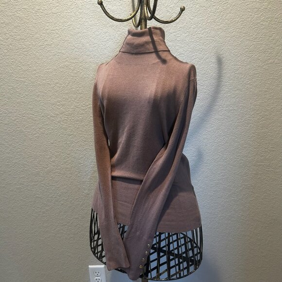 Philosophy Luxurious Soft Knit Long Sleeve Gold Buttons Turtleneck Size S - Picture 16 of 16